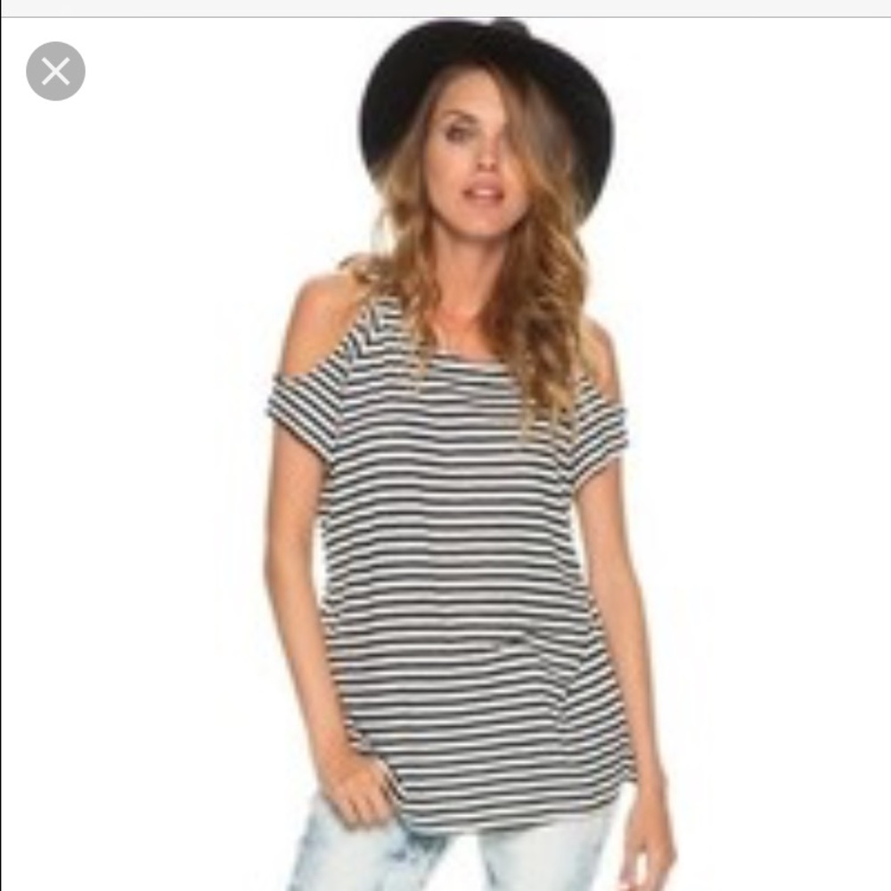 SWELL cold shoulder stripe tee